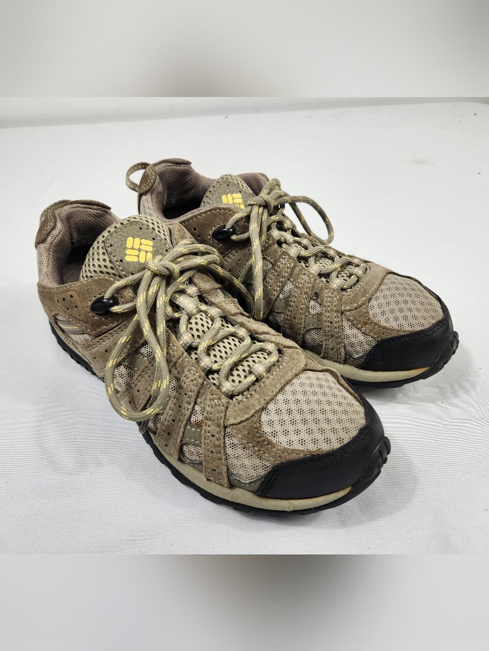 Columbia Women's 7 M Tan Brown Athletic Hiking Trail Shoes